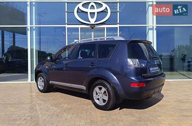 Внедорожник / Кроссовер Mitsubishi Outlander 2008 в 