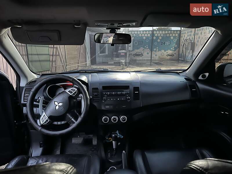 Позашляховик / Кросовер Mitsubishi Outlander 2007 в Сахновщині