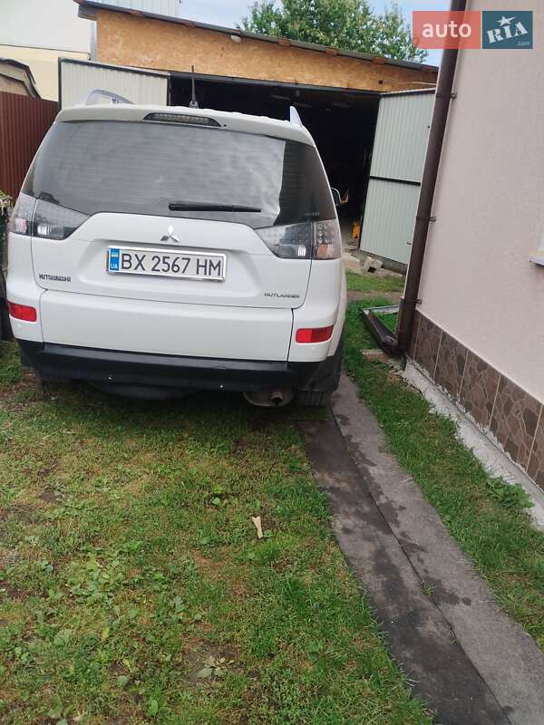 Позашляховик / Кросовер Mitsubishi Outlander 2008 в Кам'янець-Подільському