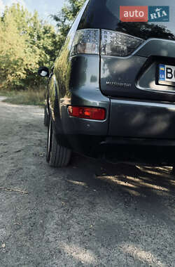 Внедорожник / Кроссовер Mitsubishi Outlander 2007 в 