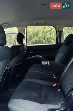Внедорожник / Кроссовер Mitsubishi Outlander 2007 в 