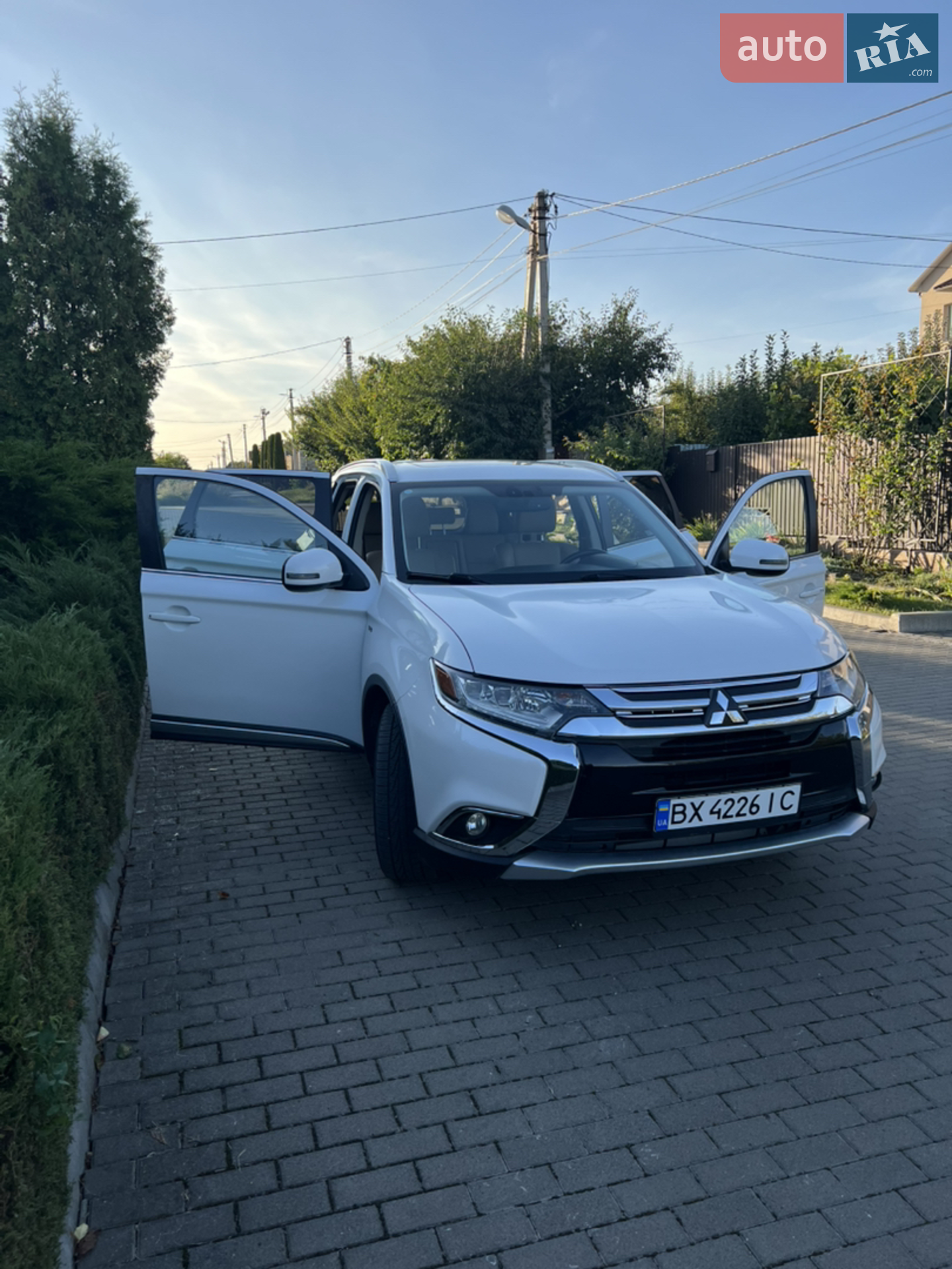 2015 Mitsubishi Outlander - мініатюра 12