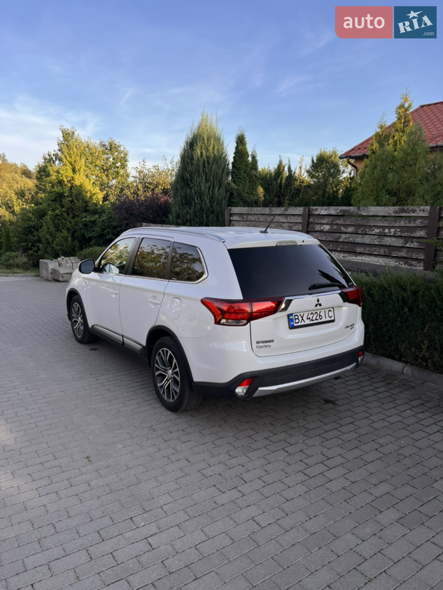 2015 Mitsubishi Outlander - мініатюра 24