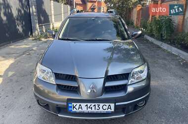 Позашляховик / Кросовер Mitsubishi Outlander 2009 в Києві