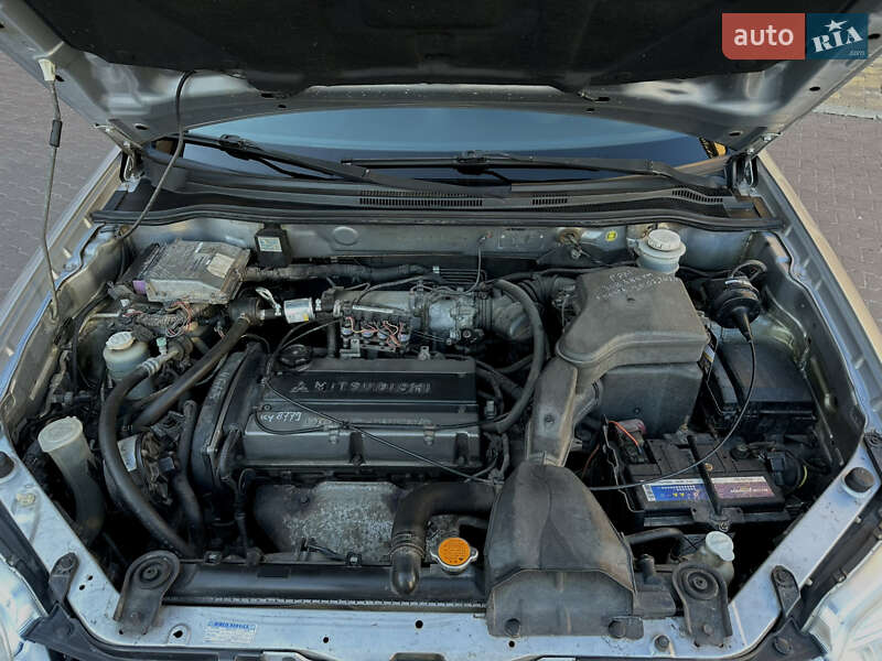 Позашляховик / Кросовер Mitsubishi Outlander 2005 в Софіївській Борщагівці