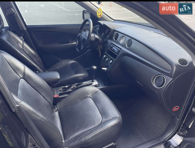 Позашляховик / Кросовер Mitsubishi Outlander 2006 в Черкасах