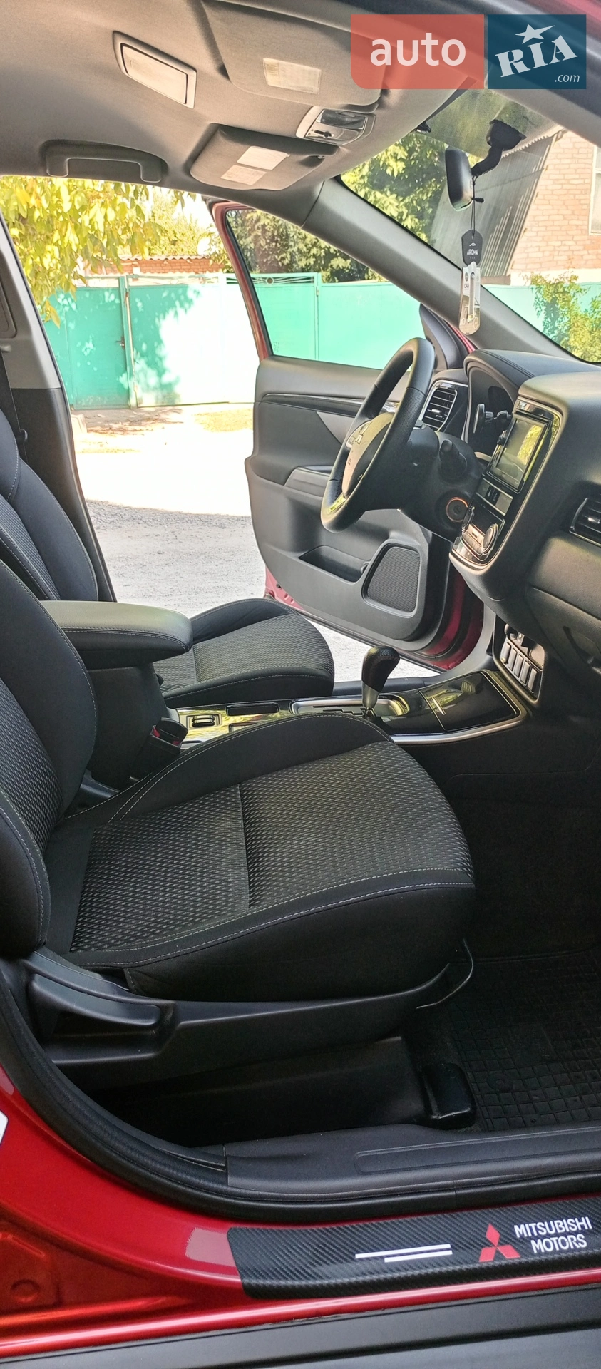 2018 Mitsubishi Outlander - мініатюра 15