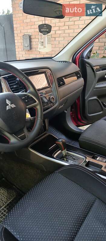 Внедорожник / Кроссовер Mitsubishi Outlander 2018 в Кропивницком фото 8 Внедорожник / Кроссовер Mitsubishi Outlander 2018 в Кропивницком