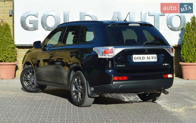 Внедорожник / Кроссовер Mitsubishi Outlander 2013 в Одессе фото 7 Внедорожник / Кроссовер Mitsubishi Outlander 2013 в Одессе