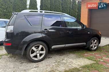 Внедорожник / Кроссовер Mitsubishi Outlander 2008 в 