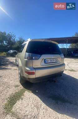 Внедорожник / Кроссовер Mitsubishi Outlander 2007 в 