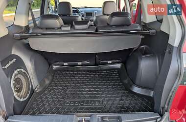 Внедорожник / Кроссовер Mitsubishi Outlander 2010 в 