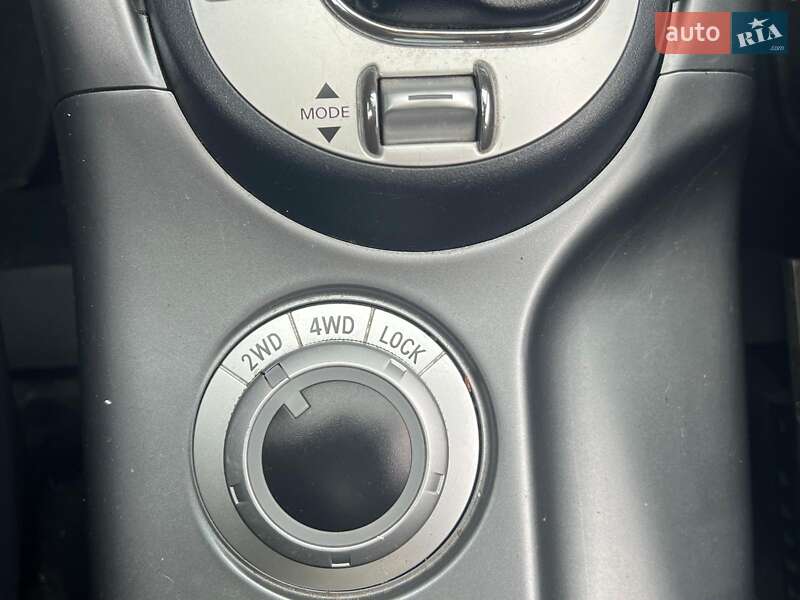 Позашляховик / Кросовер Mitsubishi Outlander 2012 в Львові фото 12 Позашляховик / Кросовер Mitsubishi Outlander 2012 в Львові