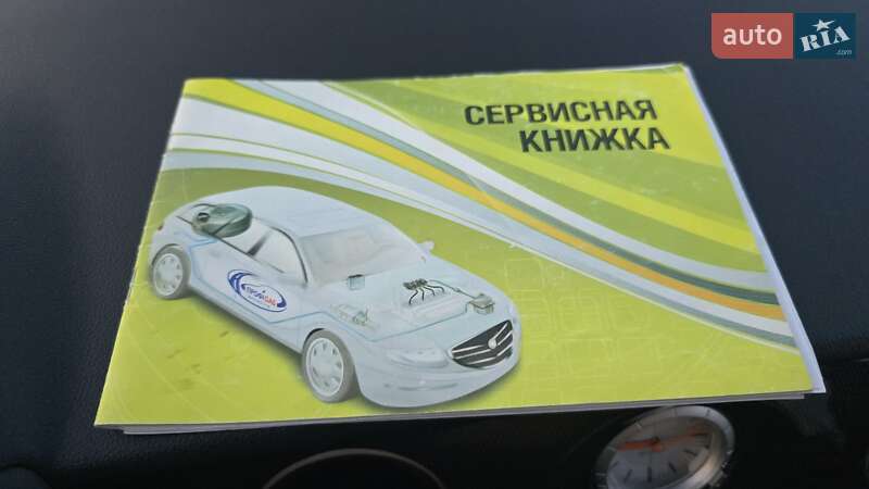 Внедорожник / Кроссовер Mitsubishi Outlander 2007 в Киеве