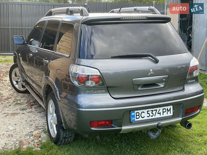 Внедорожник / Кроссовер Mitsubishi Outlander 2006 в Трускавце
