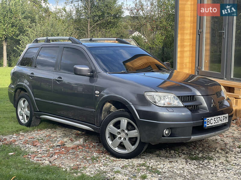Mitsubishi Outlander 2006