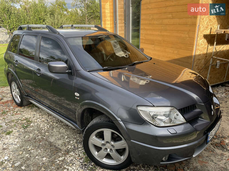 Внедорожник / Кроссовер Mitsubishi Outlander 2006 в Трускавце