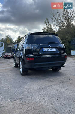 Позашляховик / Кросовер Mitsubishi Outlander 2008 в 