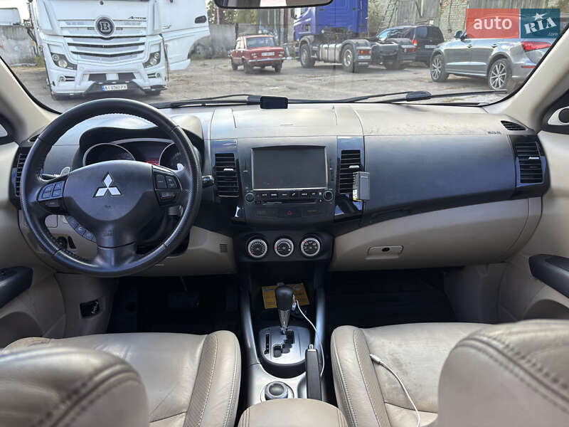 Позашляховик / Кросовер Mitsubishi Outlander 2008 в Броварах фото 11 Позашляховик / Кросовер Mitsubishi Outlander 2008 в Броварах