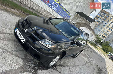 Внедорожник / Кроссовер Mitsubishi Outlander 2004 в 
