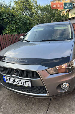 Позашляховик / Кросовер Mitsubishi Outlander 2013 в Івано-Франківську