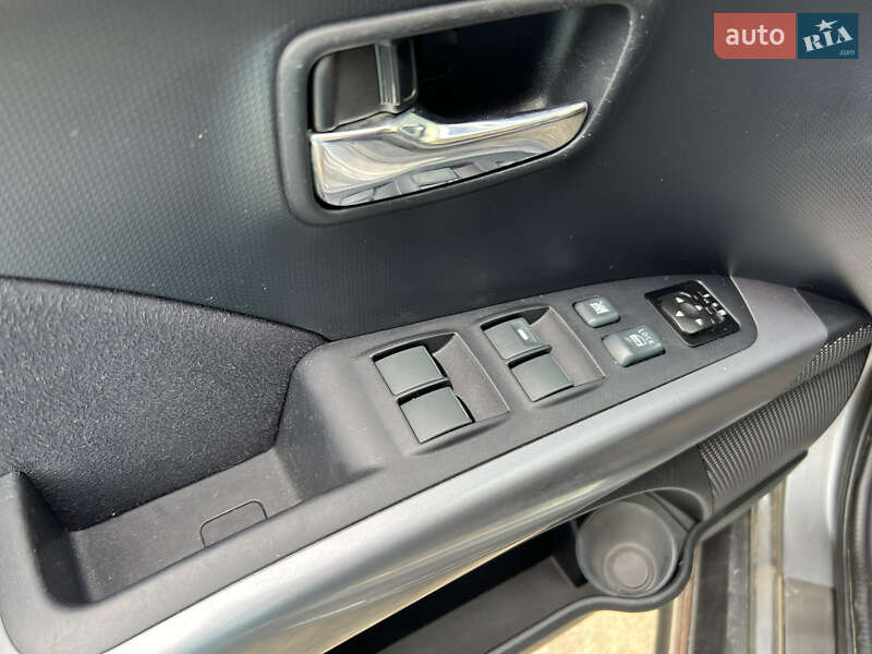 Позашляховик / Кросовер Mitsubishi Outlander 2013 в Івано-Франківську фото 9 Позашляховик / Кросовер Mitsubishi Outlander 2013 в Івано-Франківську