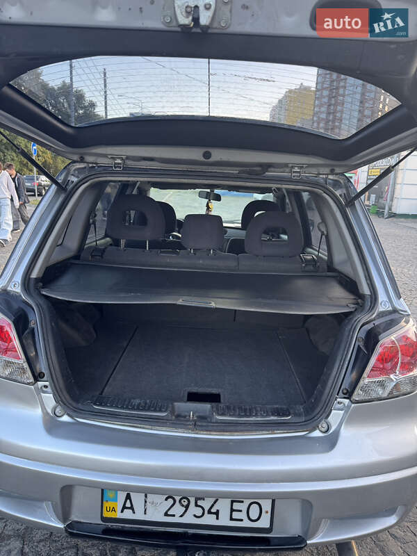 Внедорожник / Кроссовер Mitsubishi Outlander 2006 в Броварах