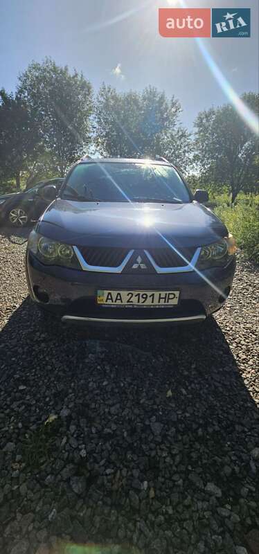 Mitsubishi Outlander 2008