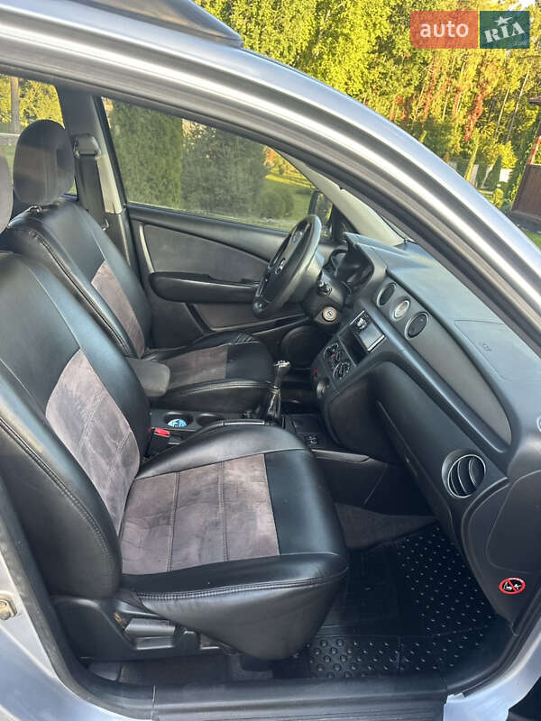 Внедорожник / Кроссовер Mitsubishi Outlander 2008 в Тростянце