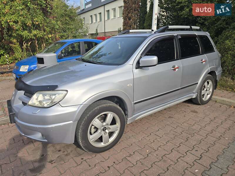 Позашляховик / Кросовер Mitsubishi Outlander 2006 в Вінниці