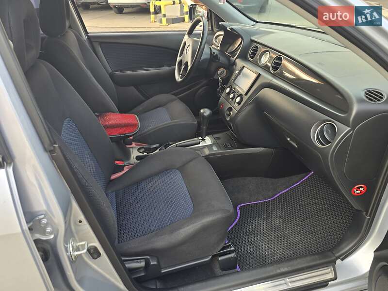 Позашляховик / Кросовер Mitsubishi Outlander 2006 в Вінниці