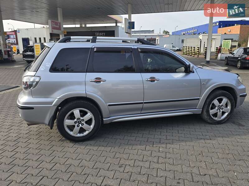 Позашляховик / Кросовер Mitsubishi Outlander 2006 в Вінниці