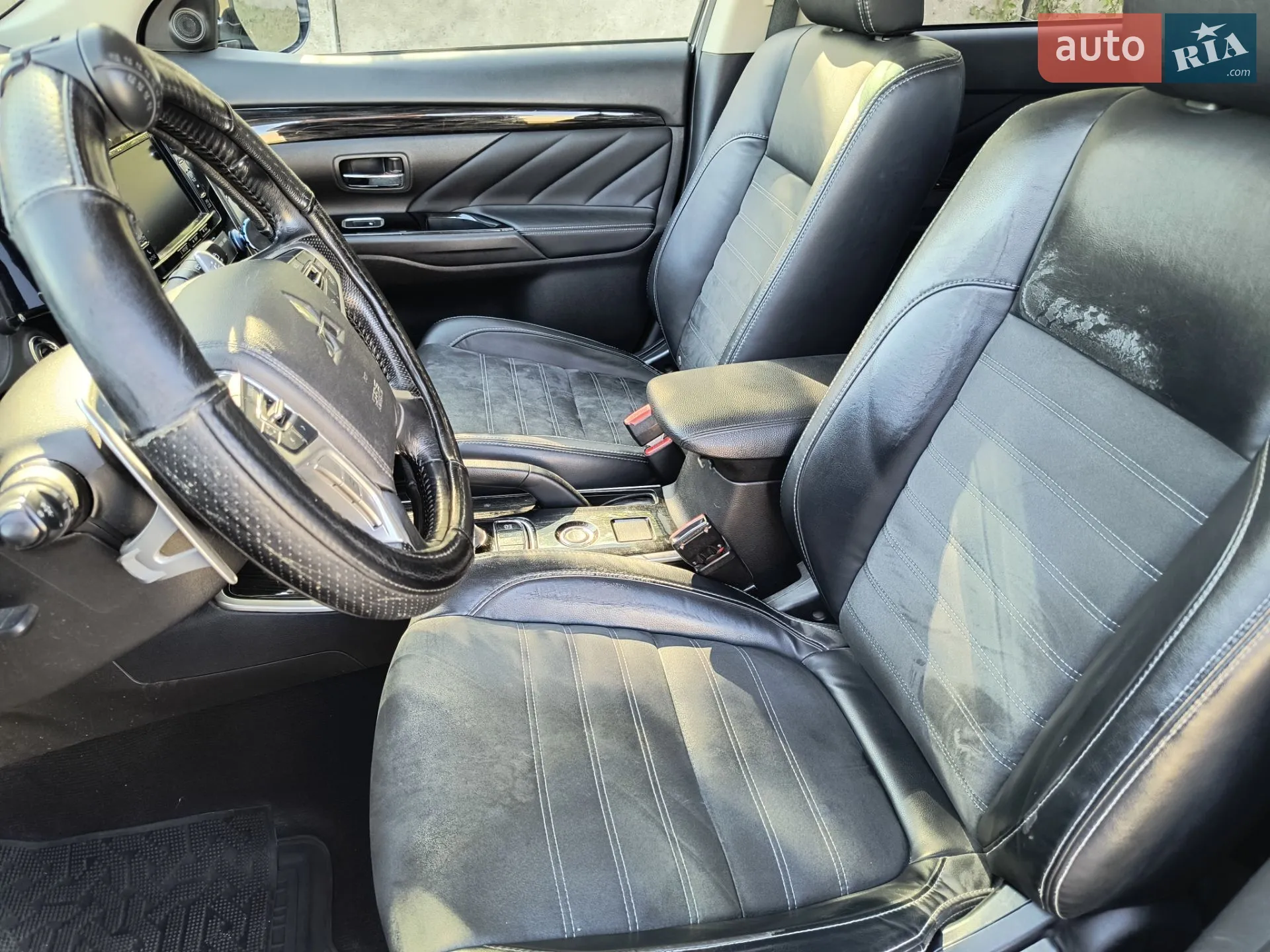2016 Mitsubishi Outlander - мініатюра 9