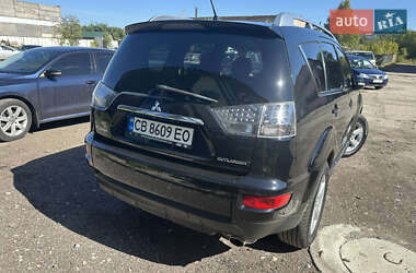 Внедорожник / Кроссовер Mitsubishi Outlander 2009 в 