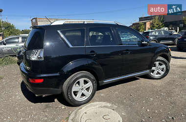 Внедорожник / Кроссовер Mitsubishi Outlander 2009 в 
