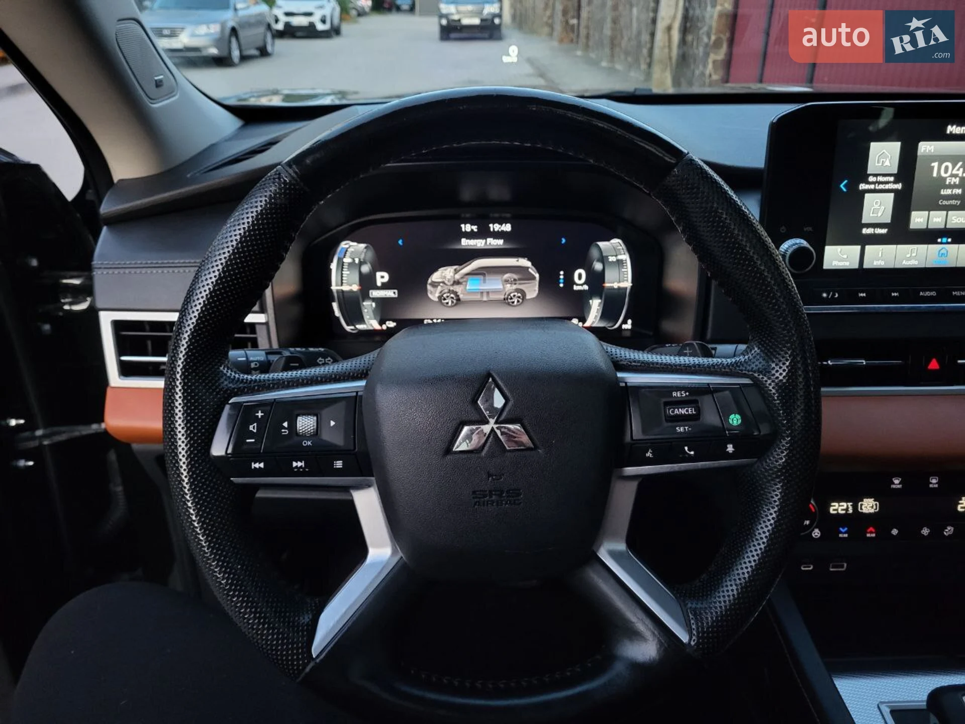 2022 Mitsubishi Outlander - мініатюра 21