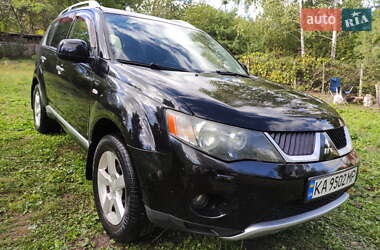 Внедорожник / Кроссовер Mitsubishi Outlander 2008 в 