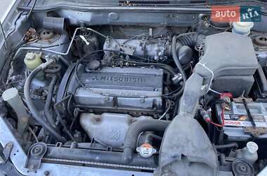 Внедорожник / Кроссовер Mitsubishi Outlander 2009 в 