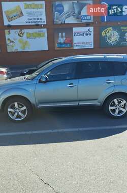 Внедорожник / Кроссовер Mitsubishi Outlander 2008 в 