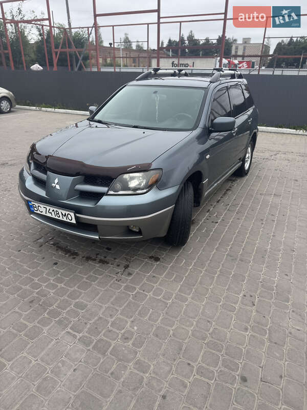 Mitsubishi Outlander 2003
