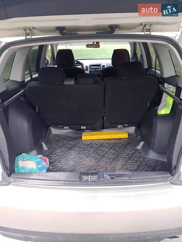 Внедорожник / Кроссовер Mitsubishi Outlander 2008 в Полтаве