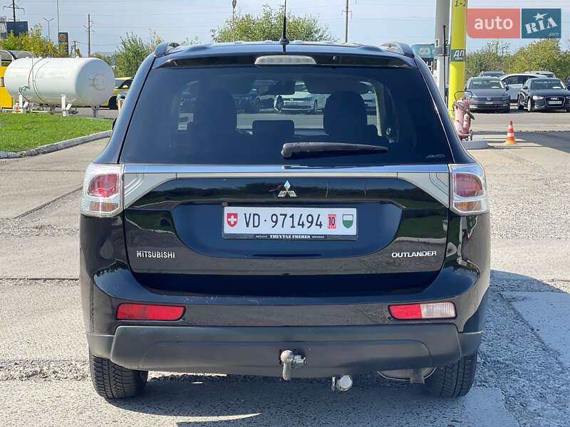 Внедорожник / Кроссовер Mitsubishi Outlander 2013 в Ужгороде