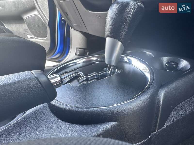 Внедорожник / Кроссовер Mitsubishi Outlander 2016 в Киеве