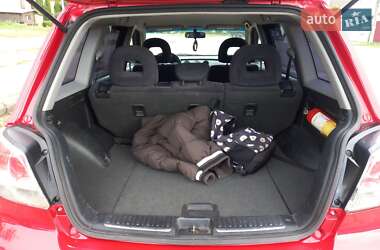 Внедорожник / Кроссовер Mitsubishi Outlander 2003 в 