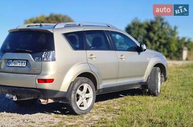 Внедорожник / Кроссовер Mitsubishi Outlander 2008 в 