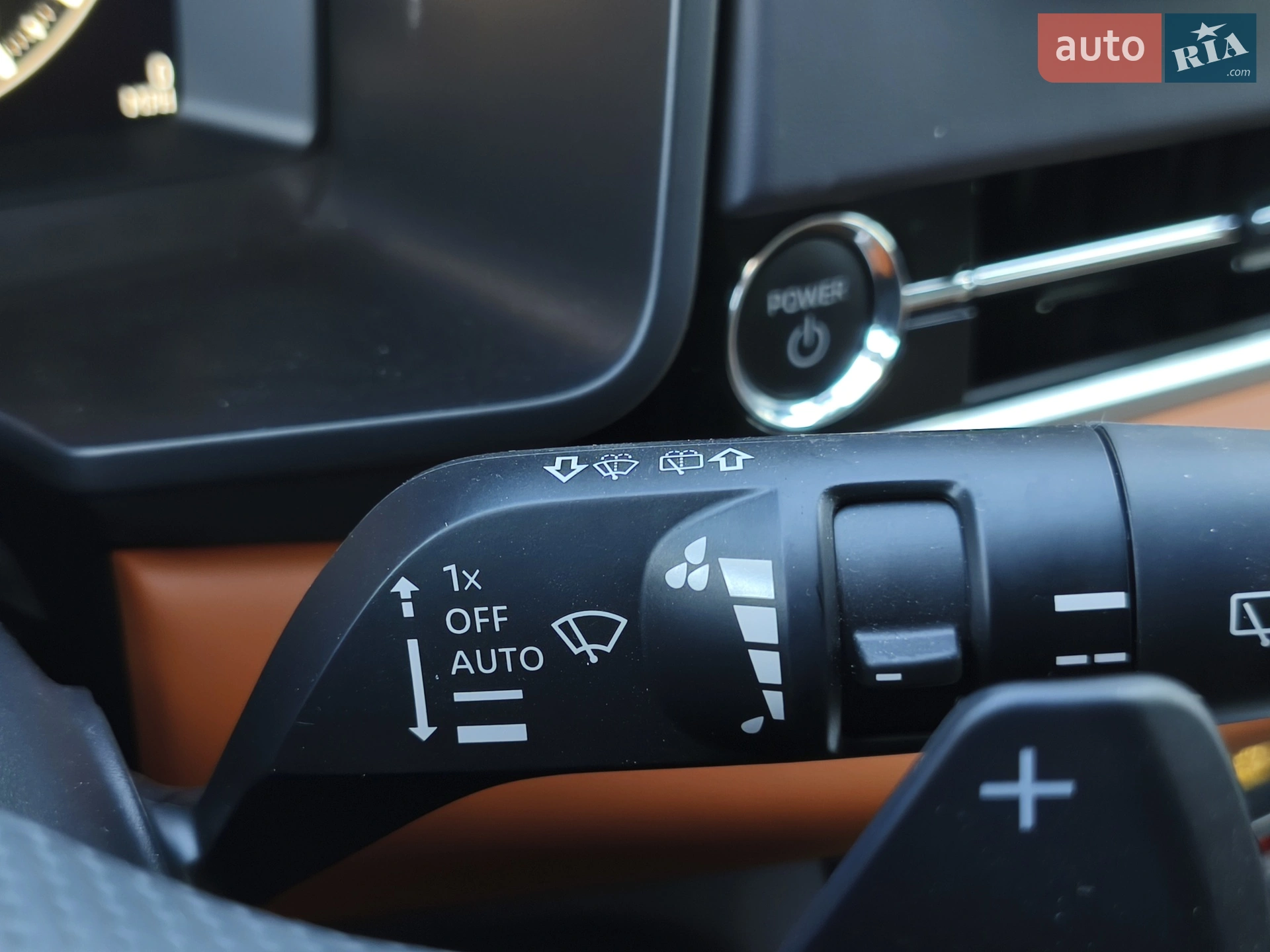 2023 Mitsubishi Outlander - мініатюра 32