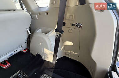 Внедорожник / Кроссовер Mitsubishi Outlander 2010 в 