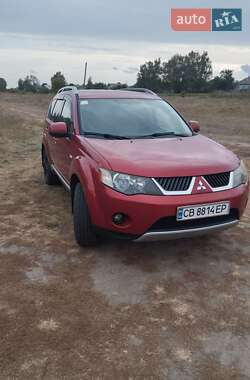 Внедорожник / Кроссовер Mitsubishi Outlander 2008 в 