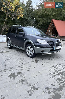 Внедорожник / Кроссовер Mitsubishi Outlander 2006 в 