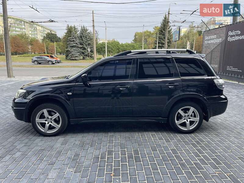Внедорожник / Кроссовер Mitsubishi Outlander 2006 в Полтаве